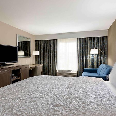 Hampton Inn & Suites Chapel Hill/Durham Экстерьер фото